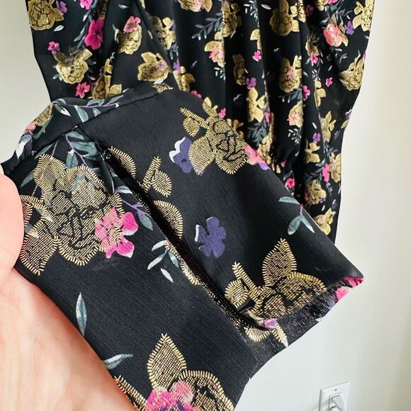 ZARA Metallic‎ Shimmer Tie Neck Blouse Small Gold Floral Statement - Picture 14 of 15